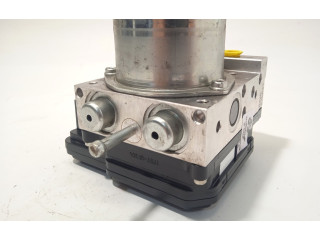 Pojistková skříňka 47660BF10D, TD8405 Nssan Juke I F15 2016