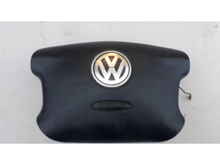 Подушка безопасности водителя 3B0880201BM   Volkswagen PASSAT B5