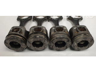 Píst 640942 Mercedes-Benz A W169