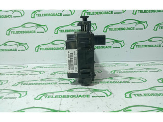 Блок предохранителей BSMB4   Peugeot 406    