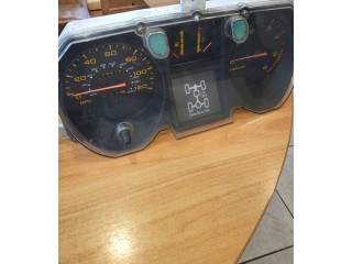 Přístrojová deska  Mitsubishi Pajero 1998 MB680383  