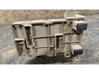 Pojistková skříňka 82201FJ110 Subaru XV 2015