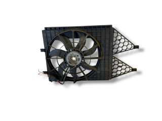 Вентилятор радиатора     6R0121217A    Skoda Fabia Mk2 (5J) 