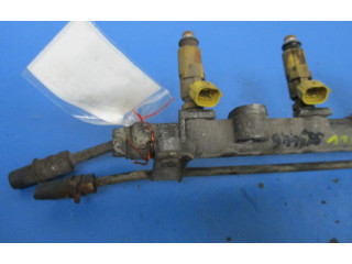 Vstřikovací lišta 23250-11130, 23250-11130 Toyota Corolla E110 ---