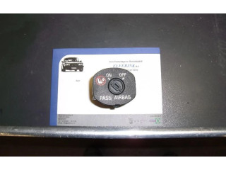 Подушка безопасности пассажира 306669863, 306669863 Volvo S80