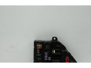 Блок предохранителей 921086003   BMW X3 F25    