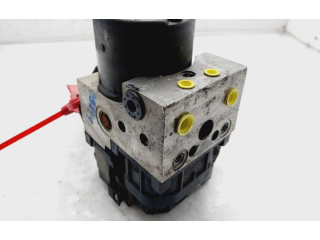 Jednotka ABS 8E0614111AB Volkswagen PASSAT