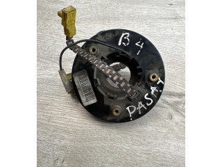 Подрулевой шлейф SRS    Volkswagen PASSAT B4