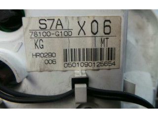 Přístrojová deska  Honda Stream 2001   