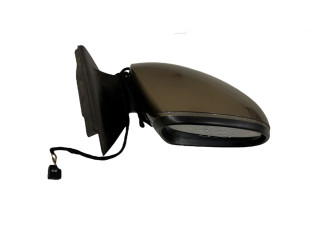 Зеркало электрическое Skoda Yeti (5L) 2009 - 2017 года