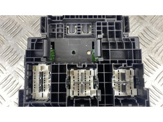 Блок предохранителей 68366721AD   Jeep Grand Cherokee WL    