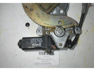 Подушка безопасности водителя 85720 Toyota 4 Runner N120 N130