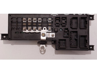 Блок предохранителей 518717004, 8637841   Volvo V70    