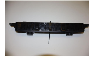 Блок управления климат-контролем 98340416ZD   Peugeot Partner III