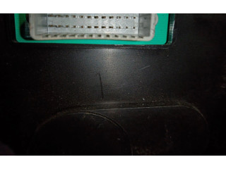 Přístrojová deska Renault Sandero I 2011 216774992