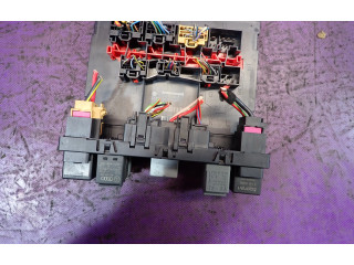 Блок предохранителей 3C8937049D, 3C8937049D Skoda Octavia Mk2 (1Z)