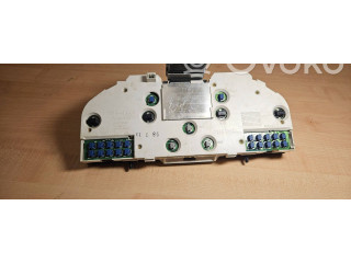 Панель приборов 9451530   Volvo S70  V70  V70 XC       