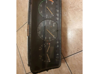 Панель приборов 701919933Bc, 701919933bg   Volkswagen PASSAT B4       