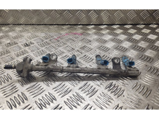 Магистральная трубка топлива    Toyota  Yaris  1999 - 2003 года