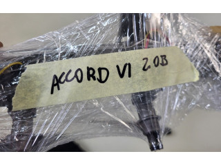 Топливная рампа    Honda Accord   для двигателя F20B6