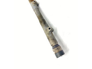 Топливная рампа 30777554, 031856L5   Volvo V70  