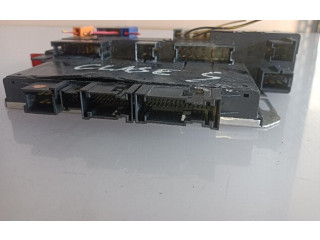 Pojistková skříňka 05045124 Mercede-Benz S W220 1999