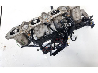 Всасывающий коллектор Saab 9000 CS 1992 - 1998 года