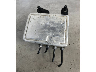 Блок АБС 7E0907379P, 7E0614517M   Volkswagen  Caddy  2011 - 2016 года