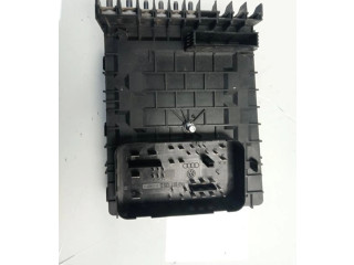 Блок предохранителей 1K0937125D, 1K0937125D   Skoda Yeti (5L)    