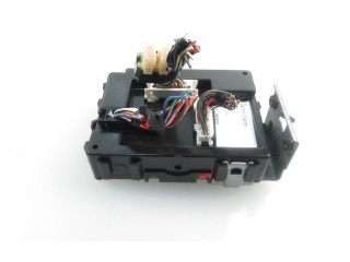 Блок комфорта 284B0EA400 Nissan Pathfinder R51