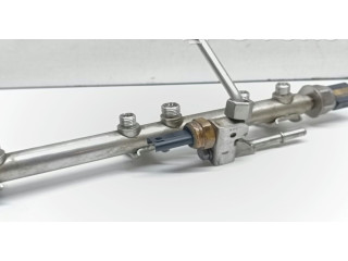 Топливная рампа 7562474, 13537562474   BMW 3 E90 E91   для двигателя N43B20A