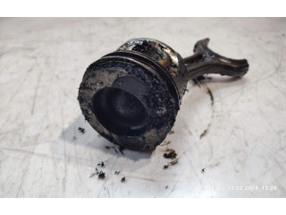  Поршень DV6C   Peugeot 5008  