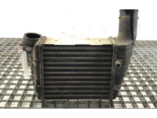 Интеркулер  059145806   Volkswagen PASSAT B5.5 