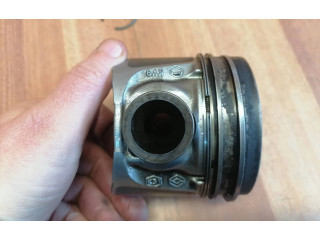  Поршень M9R 10653, 1295  Renault Trafic II (X83)  