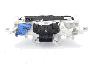 Блок управления климат-контролем 7701067954   Renault Twingo II