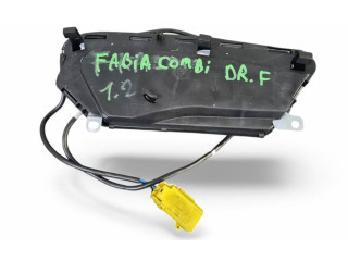 Подушка безопасности в сиденье 6Q0880242B Skoda Fabia Mk2 (5J)