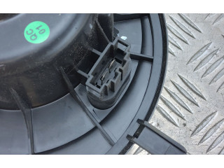 Вентилятор печки    2002221, 34004   Skoda Superb B6 (3T)