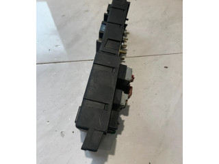 Блок предохранителей 518323019   Volvo S80