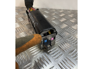 Блок предохранителей 5J093737615C Skoda Fabia Mk2 (5J)