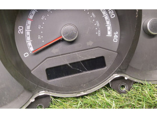 Панель приборов 940011P631 KIA Venga