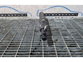 Топливная рампа Mitsubishi L200 для двигателя 4D56