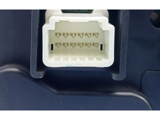 Přístrojová deska Nissan Pulsar 2015 3ZL0BQYGQ