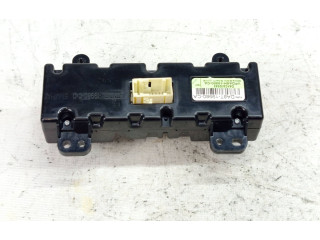 Блок управления климат-контролем DA8T-19980-CA   Ford Flex