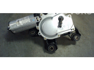 Моторчик заднего дворника 8L0955711A    Audi A3 S3 8L