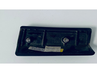 Другая деталь салона