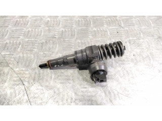 Vstřikovač 038130073BQ, 0414720312 Audi A3 S3 8P pro naftový motor 2.0 BKD