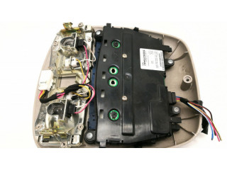 Фонарь освещения передних мест