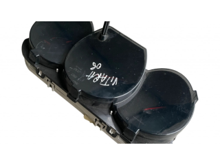 Панель приборов 3411067JE, 3411067JE0   Suzuki Grand Vitara II       