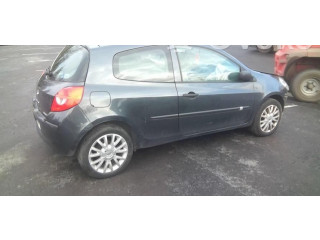 Ручка стеклоочистителей 8201590631   Renault Clio III