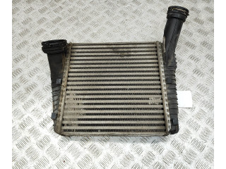 Интеркулер 7L6145804A, 7L6145804A Porsche Cayenne (92A)